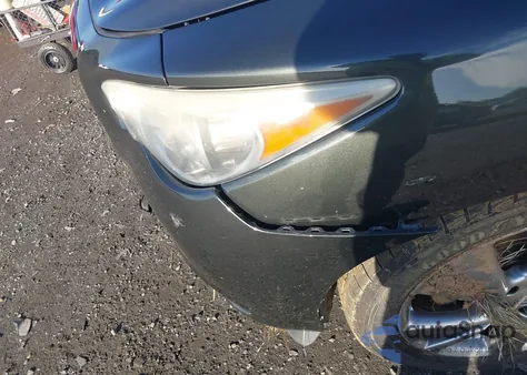 2013 Infiniti Jx35 z USA, uszkodzony, nr VIN 5N1AL0MM2DC332644